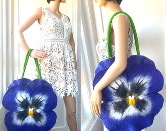 Wool felted woman handbag -viola-