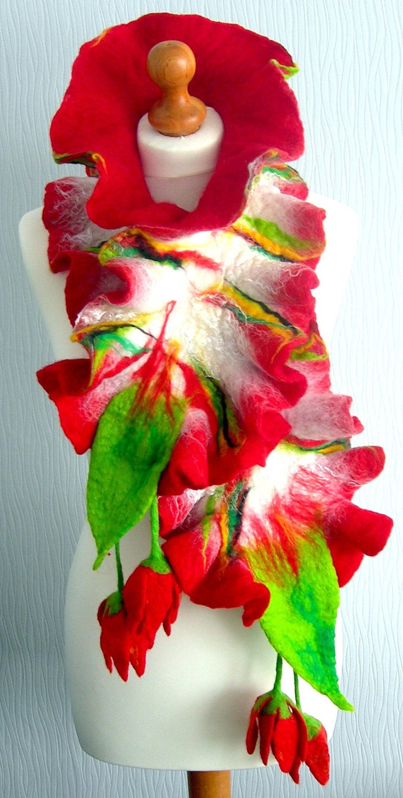 sale felted Flower, Hand Felted, Wool Jewelry felted scarf image 4