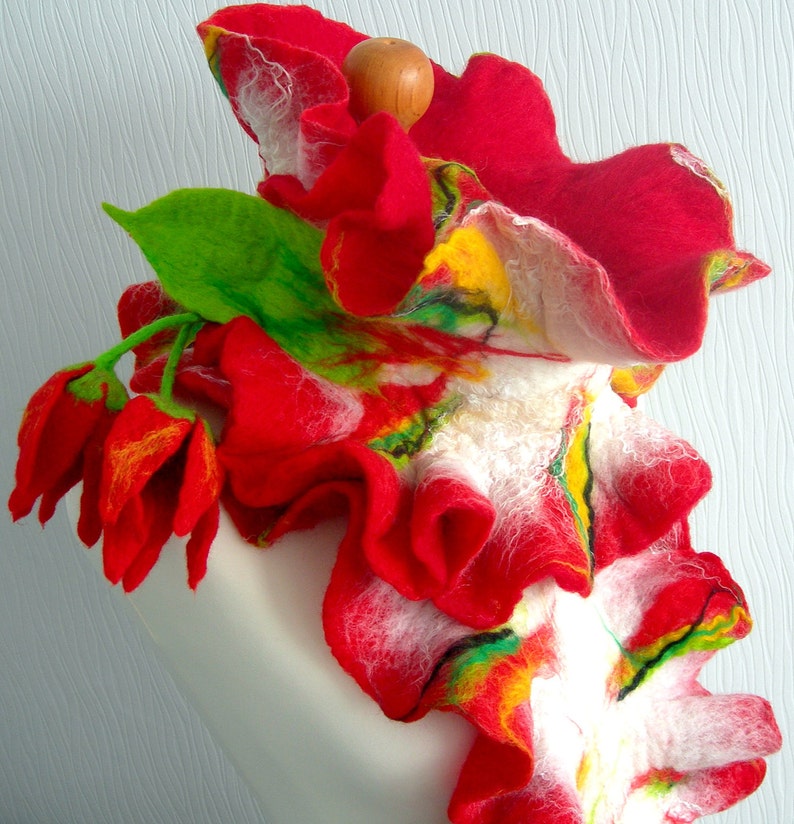 sale felted Flower, Hand Felted, Wool Jewelry felted scarf image 3