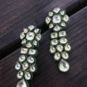 Kundan Gold Ohrringe, 22K Gold filled Ohrringe, Royal Indian Goldschmuck, Braut Ohrringe, Hochzeitsschmuck von Taneesi