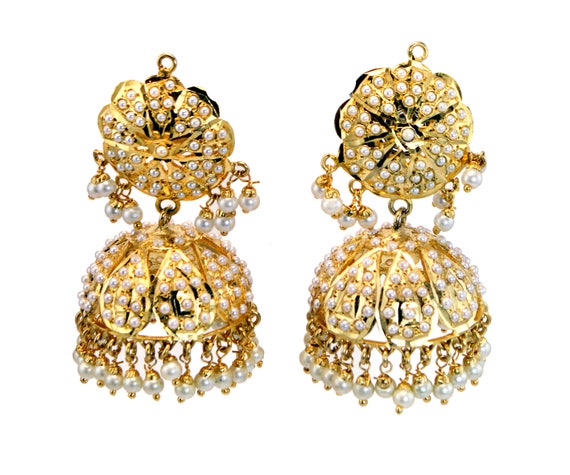 Tarinika Antique Gold Plated Leela Jhumka Earrings with Lakshmi Idol Design  - Indian Earrings for Women Perfect for Ethnic occasions | Traditional  Earrings For Women | 1 Year Warranty* : Amazon.in: Fashion