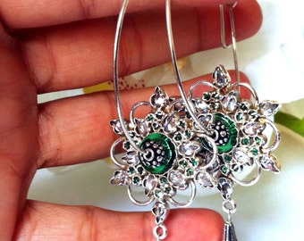 Silver HOOP örhänge, Stort handgjort 925 silverörhänge, Sterlingsilverörhängen, Blommiga Hoop-örhängen, Hamrade Sterlingsilverörhängen Taneesi smycken