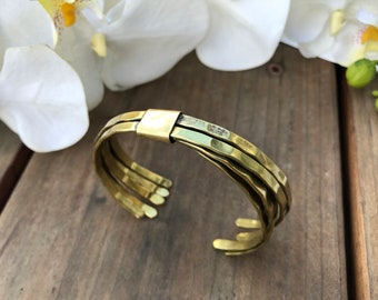 Hammered gold cuff, Geometric Modern Gold Bangle Cuff Bracelet, Adjustable, Minimalist cuff  Unisex bracelet, Gift for coworker, friend
