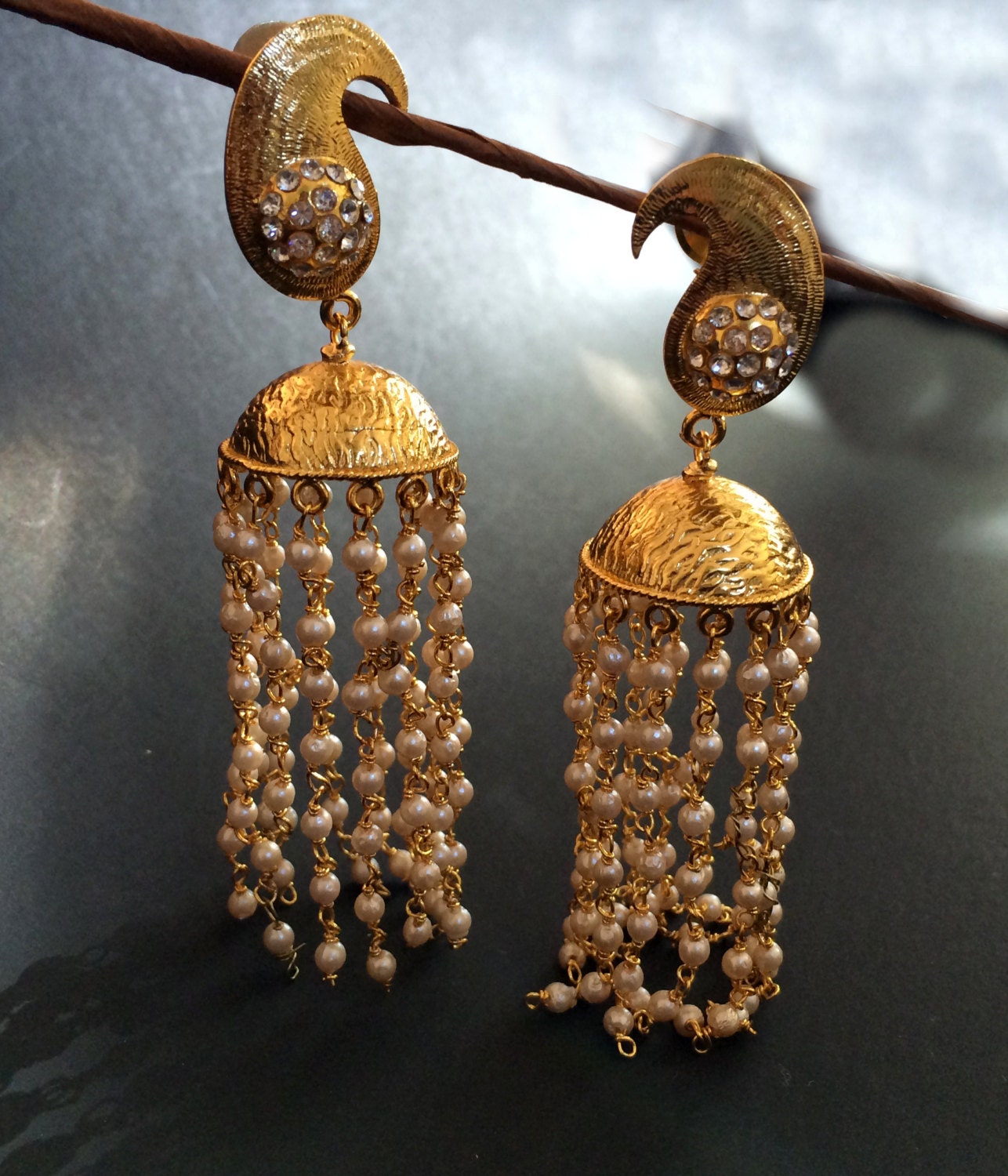 Buy Green Earrings for Women by Kairangi by Yellow Chimes Online | Ajio.com