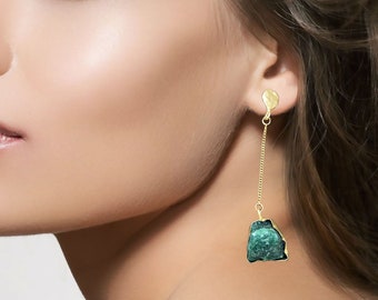 Druzy earrings-Green Gold Dangle earrings-bezel set-Minimalist modern earrings-Drusy earring post-druze jewelry Taneesi