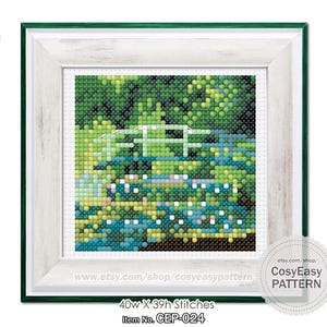 Puede incluir: Un patrón de punto de cruz que presenta un paisaje verde y azul con un puente blanco. El patrón está enmarcado en un marco blanco y verde. El texto "CosyEasy PATTERN" está en la esquina inferior derecha de la imagen. El texto "40w X 39h Stitches" y "Item No. CEP-024" está en la parte inferior de la imagen.