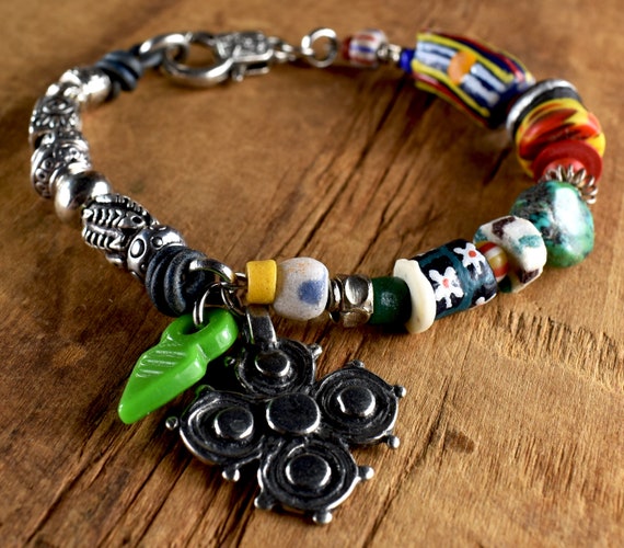 Amazon.com: Tangerine Orange Krobo Bead Bracelet, African Kente Beads,  Ghana Fair Trade, Handmade Glass, Rustic, Tribal, Ethnic, Boho, Stretch  Bracelet. : Handmade Products