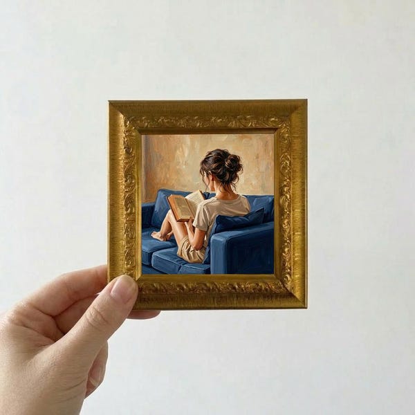 Vrouw lezend op stoel olieverfschilderij klein ingelijst canvas muurkunst