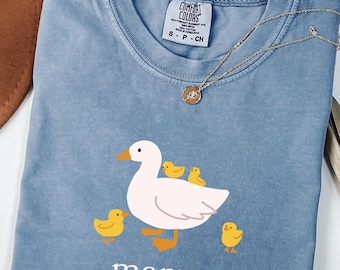 Goose Mom Gift, Mama Duck Shirt, Mothers Day, Mothers Day Shirt, Mom Shirt, Mom Gift, Gift for Mom, Gift for Mama Duck, Silly Goose Shirt