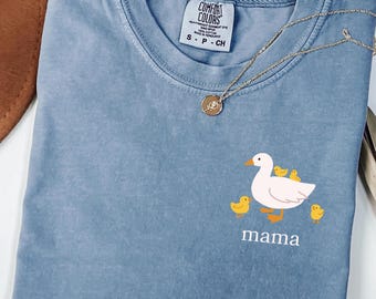Goose Mom Gift, Mama Duck Shirt,  Mothers Day, Mothers Day Shirt, Mom Shirt, Mom Gift, Gift for Mom, Gift for Mama Duck, Silly Goose Shirt
