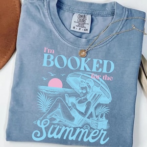 I&#39;m Booked For The Summer PNG, Coquette Reading Girl Art, Pastel Bookish Aesthetic, Cute Vacation Book Club Graphic, Summer Beach Reads PNG