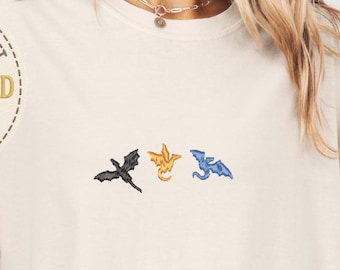 Camiseta bordada Comfort Colors Tiny Dragons, camisa bordada Fourth Wing, gola redonda Dragon Basgiath War College, presente de livro BookTok, E006