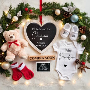 Faire-part de grossesse numérique de Noël pour décembre Modèle modifiable neutre pour l'annonce de bébé Je serai à la maison pour Noël A0210