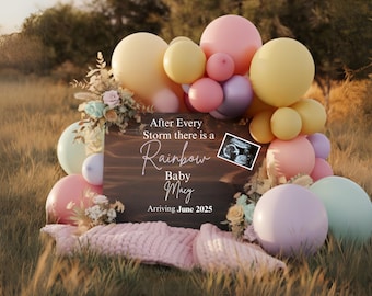 Puede incluir: Un letrero de madera con el texto "After Every Storm there is a Rainbow Baby Macy Arriving June 2025". El letrero está rodeado de globos y flores de colores pastel.