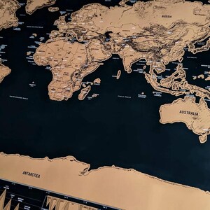 Carte du monde à gratter, affiche de carte de voyage noire à gratter, cadeau carte de voyage à gratter, art mural envie de voyager, décor de carte traqueur de voyage aventure