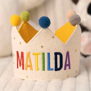 Corona di compleanno per bambini con nome ricamato colorato, cappello di compleanno per bambini, corona in tessuto di cotone, cappello da festa personalizzato, accessorio per torta Smash, vestito di compleanno