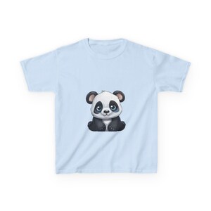 Camiseta infantil con un encantador panda: adorable camiseta con estampado de animales para verano, regalo de cumpleaños y ropa informal.