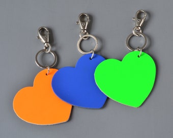 Porte-clés en cuir en forme de cœur, porte-clés.