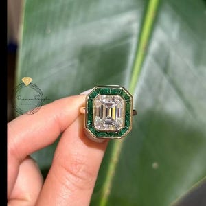 Anillo de moissanita talla esmeralda con halo de circonitas verdes – Pieza vintage Art Déco / Anillo de compromiso / Anillo de promesa / Anillo de boda