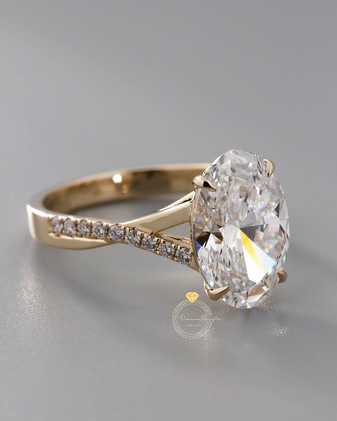 Oval Cut Moissanite Engagement Ring | Gold Split Shank With Diamond ...