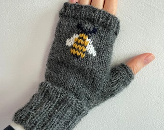 Grey wool fingerless gloves with an embroidered bee bumblebee pattern