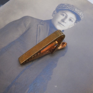 TEXTURED TIE BAR Vintage Brass Tie Clip Wedding Accessories Free Shipping image 2