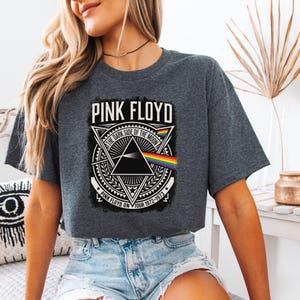 Pink Floyd t-shirt, vintage band tee, rock music shirt, retro graphic tee, unisex concert shirt, gift for music lovers