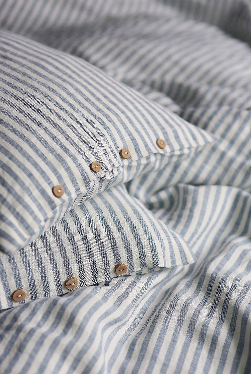 Striped blue linen duvet cover and pillowcases - Blue linen bedding set - Queen king bedding