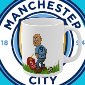L'histoire des chemises rétro de Manchester City - Mug