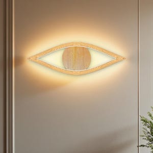 Oogvormige houten led-wandkandelaar: handgemaakte minimalistische verlichting