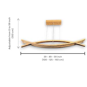Puede incluir: Una moderna l&aacute;mpara colgante de madera. La l&aacute;mpara est&aacute; hecha de madera clara y tiene un dise&ntilde;o curvo y en capas. Es ajustable de 0 a 150 cm y tiene un ancho de 100-150 cm. El texto dice: Ajustable de 0 a 59 pulgadas (150 cm).