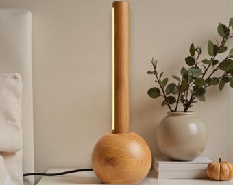 ミニマリスト木製LEDテーブルランプ - ハンドメイドオークウッドLEDテーブルランプ - 温かみのある照明、無垢材球形ベース、ナイトスタンドランプ、カスタムサイズ