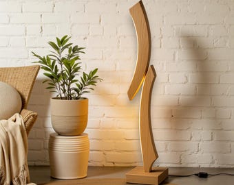 Handmade Sculptural Oak Floor Lamp – Modern LED Standing Light
