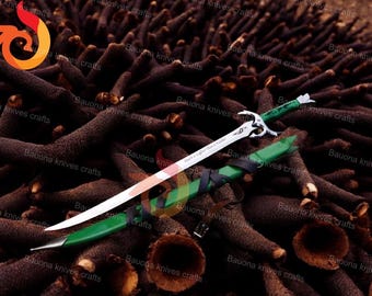 Heron Marked Sword: Handmade Wheel of Time Replica with Scabbard