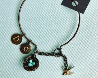 Personalized robin bird nest bangle bracelet with Kingman turquoise from Arizona. Pick your choice of eggs and letter initials charms!