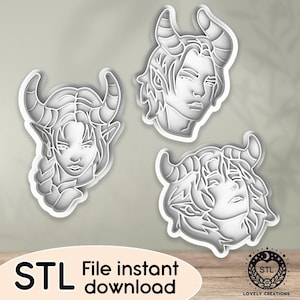 Puede incluir: Tres archivos STL impresos en 3D para un juego de cortadores de galletas con un diseño estilizado de una persona con cuernos. Los archivos están disponibles para descarga instantánea.