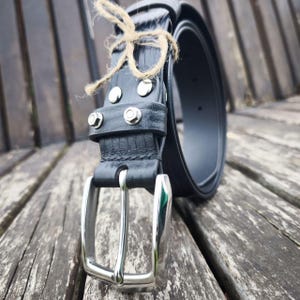 R*）様 theredthread S logo belt tops Handcrafted Red Leather Biker Belt With Motorcycle Stamps
