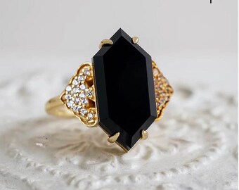 Tippy Taste Frosted Onyx Diamond Ring in 14k gold