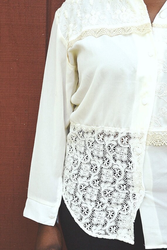 Vintage Dove and Sage Cream Lace Patchwork Blouse… - image 8
