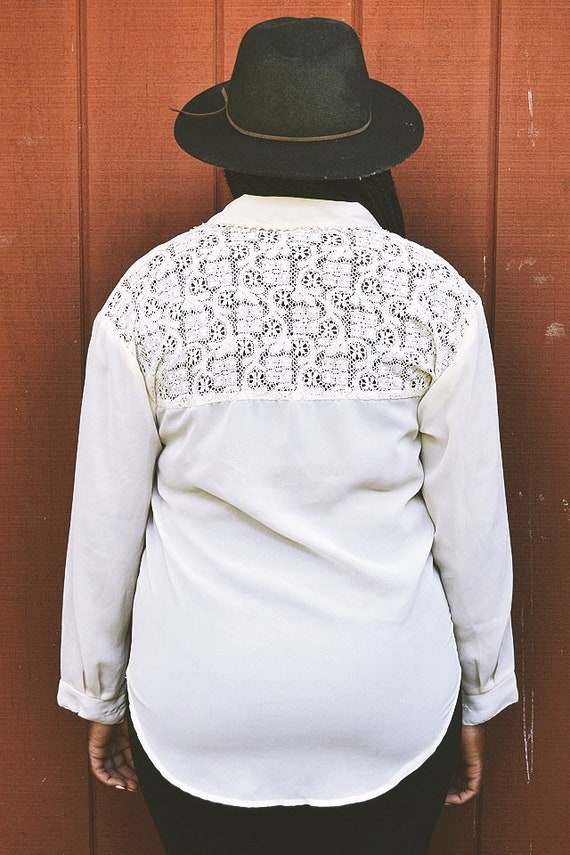 Vintage Dove and Sage Cream Lace Patchwork Blouse… - image 10