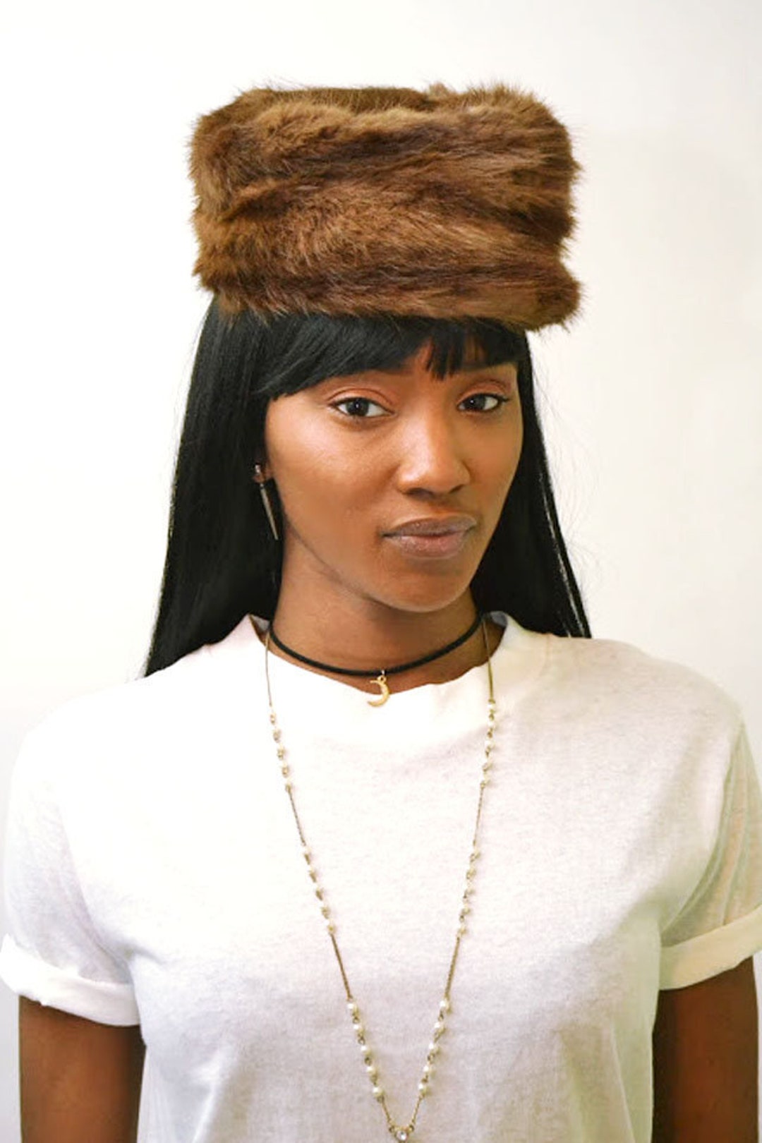Vintage Pillbox Russian Fur Hat // S - Etsy display picture 1