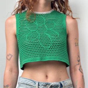 Green Crochet Mesh Cotton Top – Handmade Sleeveless Summer Tank with Embroidered Flower and Gray Neck Trim