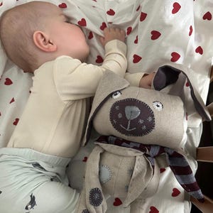 Baby’s First Bunny – Soft Linen Bunny Toy, Handmade Stuffed Bunny | Eco‑Friendly Newborn Baby Gift | Baby Shower Present