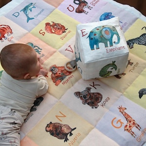 Leinen Baby Spielmatte, Montessori Baby Decke zum Spiel Entwicklung ABC Tier, Neugeborenen Geschenk, handgemacht, organisch