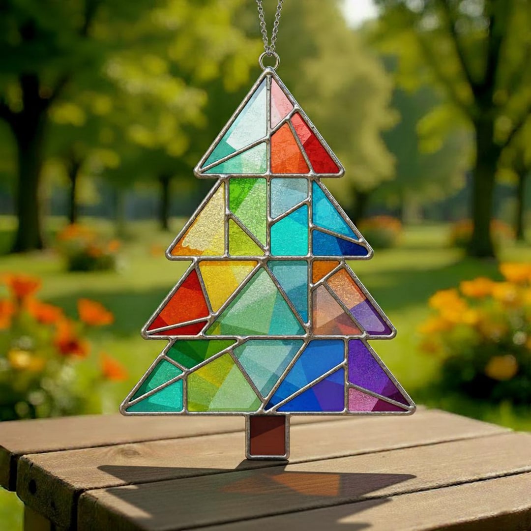 Christmas Tree Stained Glass Pattern: Geometric Holiday Suncatcher SVG ...