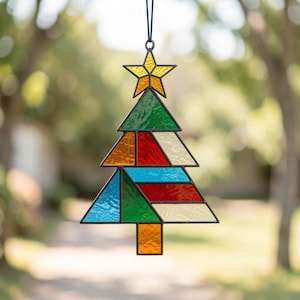 Christmas Tree Stained Glass Pattern: Star Topper Holiday Suncatcher SVG PDF