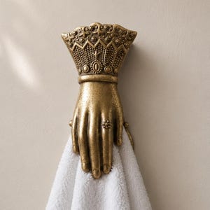 Antique Brass Hand Clip Bookmark, Vintage Wall Towel Holder, Ornate Hand Paper Clip, Journal Bookmark, Book Lover Gift Decor