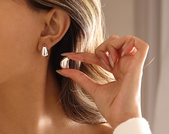 Chunky Tapered Statement Earrings, 925 Gold or Silver Stud Earrings, Teardrop Shaded Lightweight Hollow Everyday Jewellery, Gift for Her
