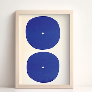 BLUE 7 Siebdruck limitierte ultramarinblaue Papierkunst gestaltet und gedruckt von Julia Rahne