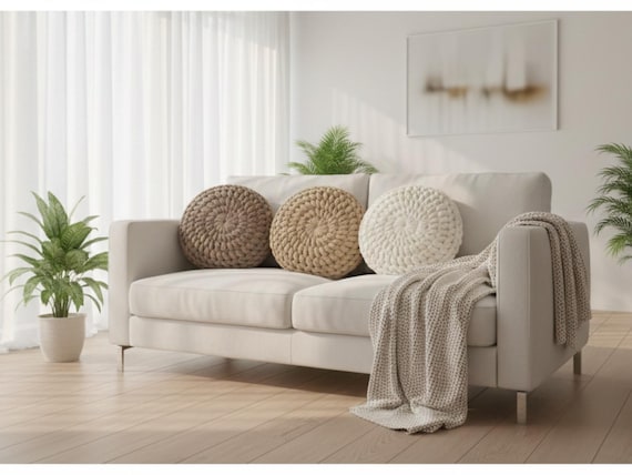 Round Crochet Cushion Pattern – Soft Taupe Chunky Pillow PDF
